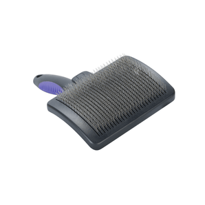 BUSTER Self-cleaning Slicker - Hard Pins Large upwards on a white background