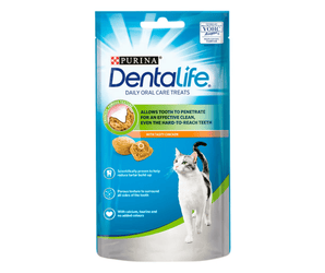 White background with a packet of Purina Dentalife Cat Chicken Treats 40g pictured, on the packet is a silver and white tabby cat.