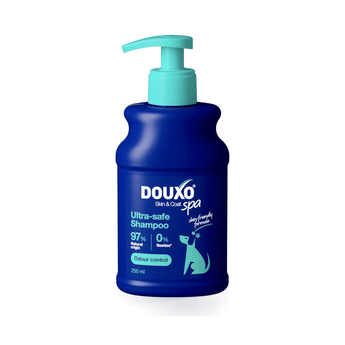 White background with a blue bottle of Douxo Ultra-safe Odour Control Shampoo with aqua blue pump.
