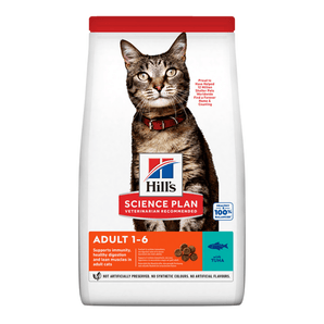 Hills Science Plan Adult Cat Dry Food Tuna on white background.