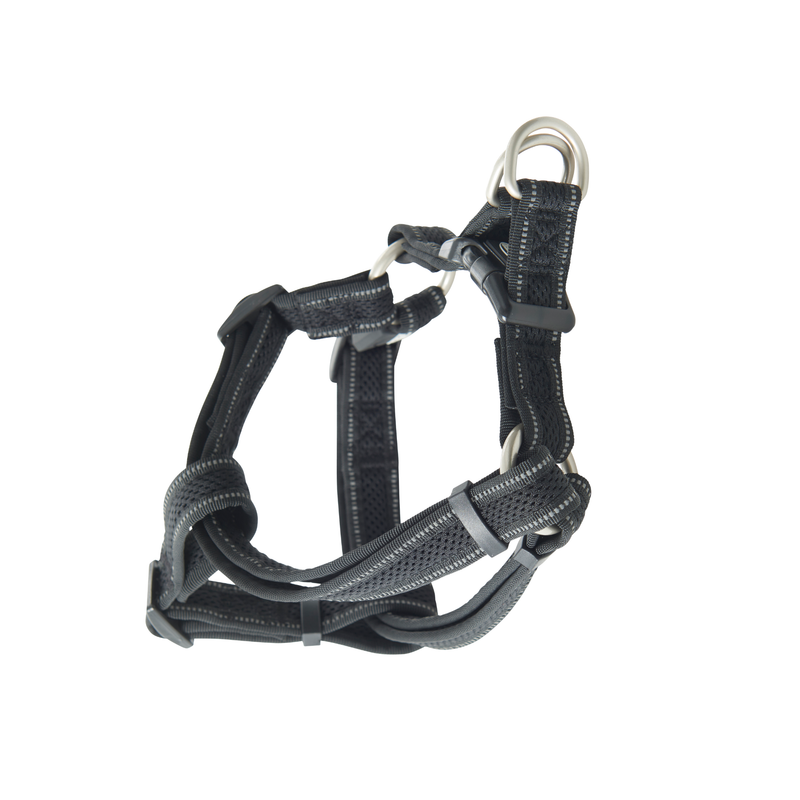 White background with a medium BUSTER Reflective Mesh Step-in Harness with grey reflective thread strips. 