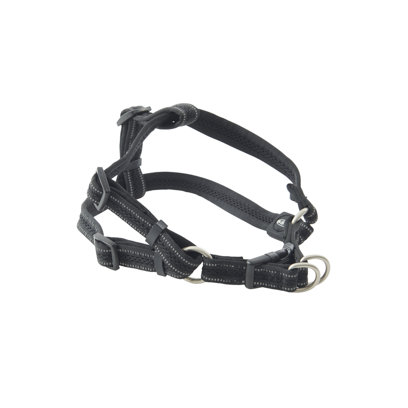 White background with a small BUSTER Reflective Mesh Step-in Harness with grey reflective thread strips. 