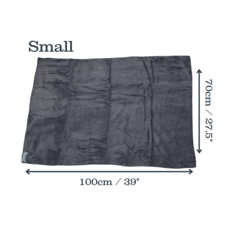 Grey microfibre pet cleaning towel laid out with measurements on either side indicting width 100cm, height 70cm. Above is the title 'Small' on a white background.