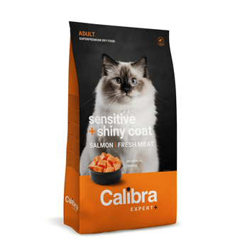 A bag of Calibra Expert+ cat food for adult cats with sensitive and shiny coat, salmon and fresh meat flavor, featuring a photo of a long-haired cat on the packaging.