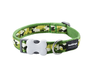 White background with Green camo 'Red Dingo' dog collar.